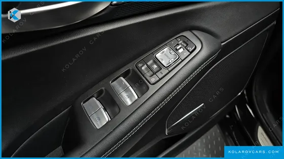GENESIS EQ900 3.8 GDI AWD