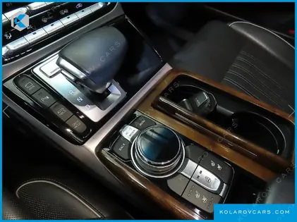 GENESIS EQ900 3.8 GDI AWD