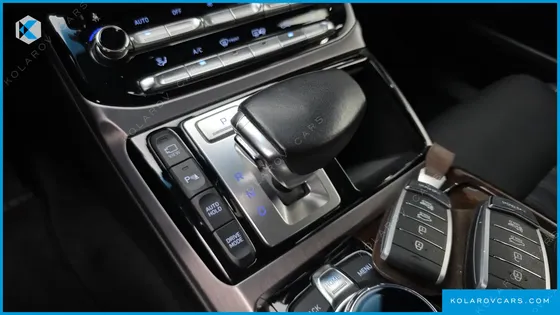 GENESIS EQ900 3.8 GDI AWD