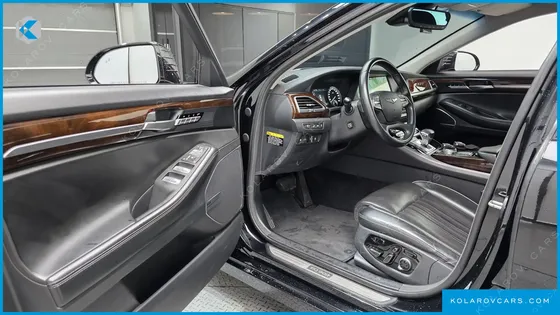 GENESIS EQ900 3.8 GDI AWD