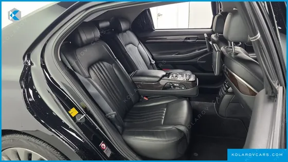 GENESIS EQ900 3.8 GDI AWD