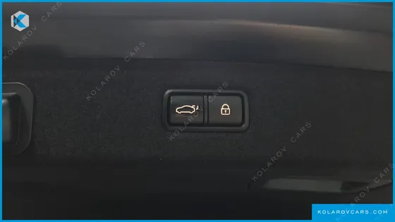 GENESIS EQ900 3.8 GDI AWD