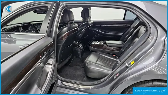 GENESIS EQ900 3.8 GDI AWD