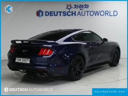 FORD MUSTANG COUPE