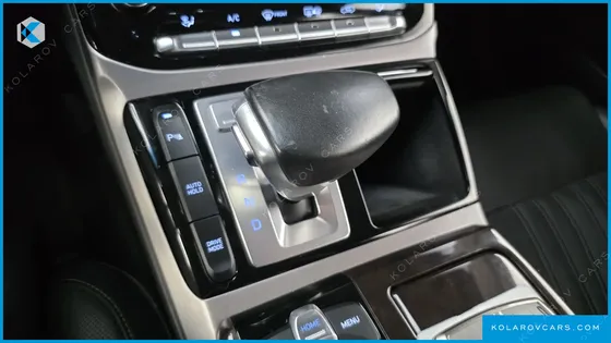 GENESIS EQ900 3.8 GDI AWD