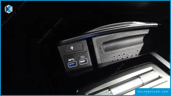 GENESIS G80 GASOLINE 2.5 TURBO 2WD