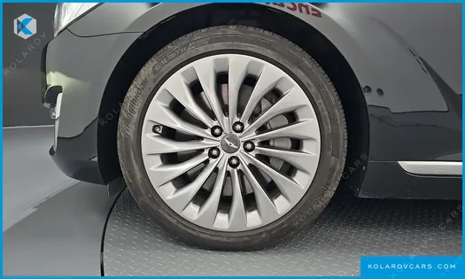 GENESIS EQ900 3.8 GDI AWD