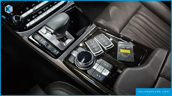 GENESIS EQ900 3.8 GDI AWD