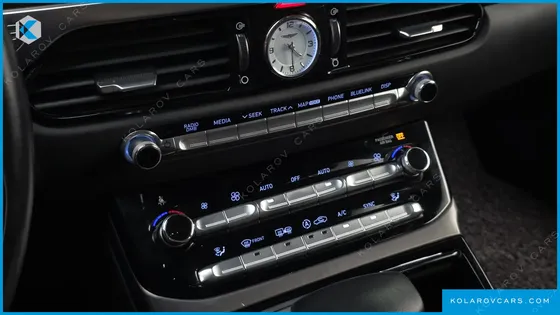 GENESIS EQ900 3.8 GDI AWD