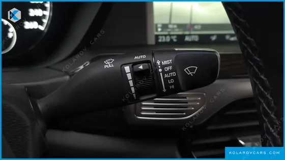 GENESIS EQ900 3.8 GDI AWD
