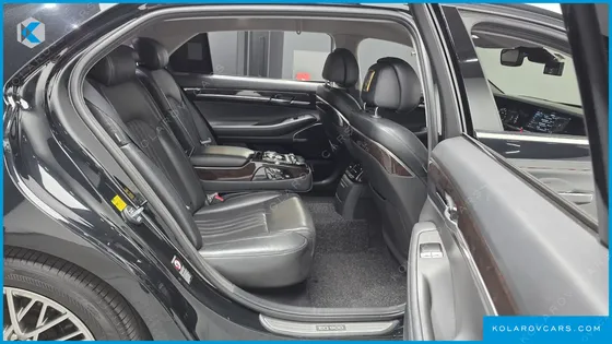 GENESIS EQ900 3.8 GDI AWD