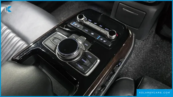 GENESIS EQ900 3.8 GDI AWD