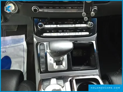 GENESIS EQ900 3.8 GDI AWD