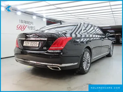 GENESIS EQ900 3.8 GDI AWD