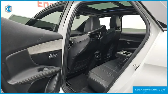 PEUGEOT 3008 1.2 PURE TECH GT