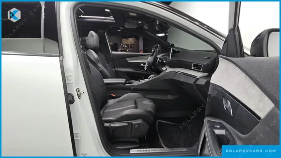 PEUGEOT 3008 1.2 PURE TECH GT