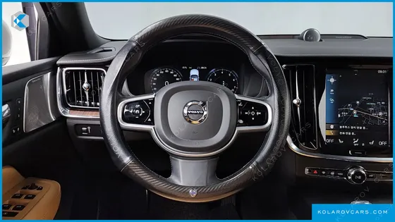 VOLVO S60 B5 INSCRIPTION