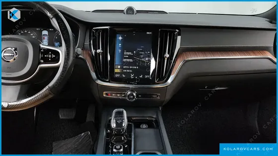 VOLVO S60 B5 INSCRIPTION