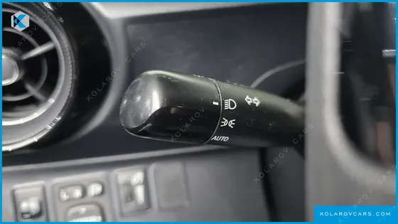 TOYOTA PRIUS 1.5