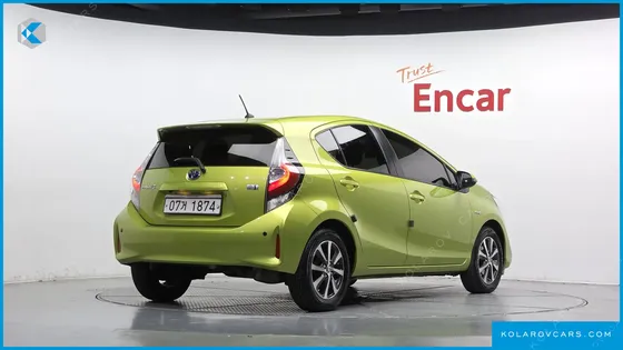TOYOTA PRIUS 1.5