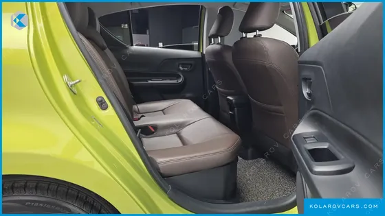 TOYOTA PRIUS 1.5