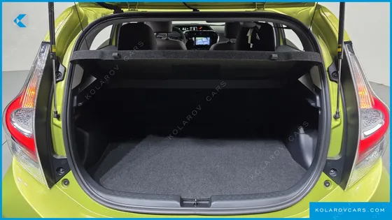 TOYOTA PRIUS 1.5