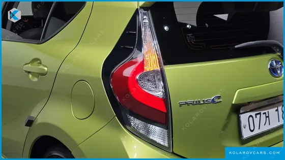 TOYOTA PRIUS 1.5