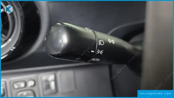 TOYOTA PRIUS 1.5