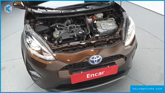 TOYOTA PRIUS 1.5 CROSSOVER