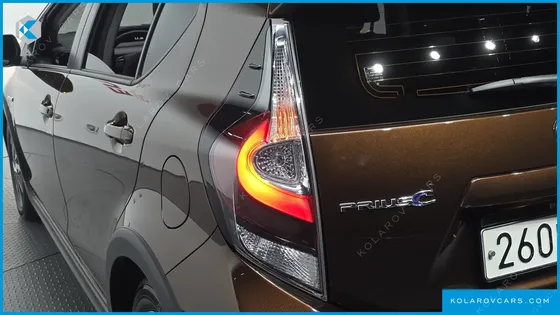 TOYOTA PRIUS 1.5 CROSSOVER