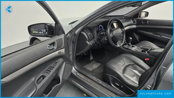 INFINITY G SEDAN SPORTS