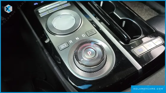 GENESIS G80 E-AWD