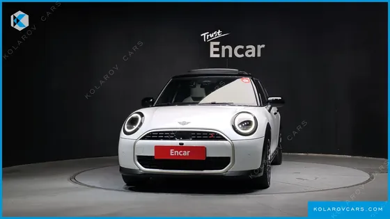 MINI COOPER 5 DOOR FAVOURED