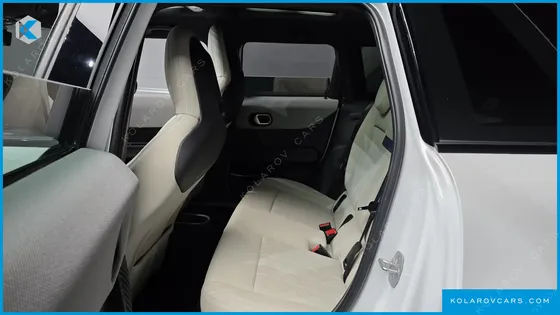 MINI COOPER 5 DOOR FAVOURED