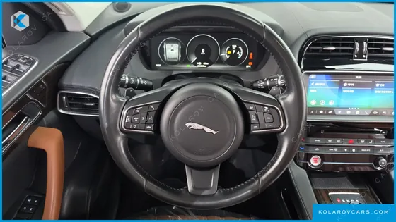 JAGUAR F-PACE 20D PORTFOLIO