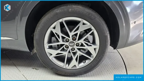 GENESIS GV70 2.5T GASOLINE 2WD