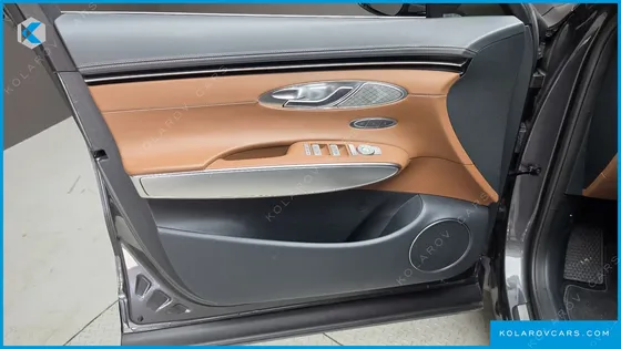 GENESIS GV70 2.5T GASOLINE 2WD
