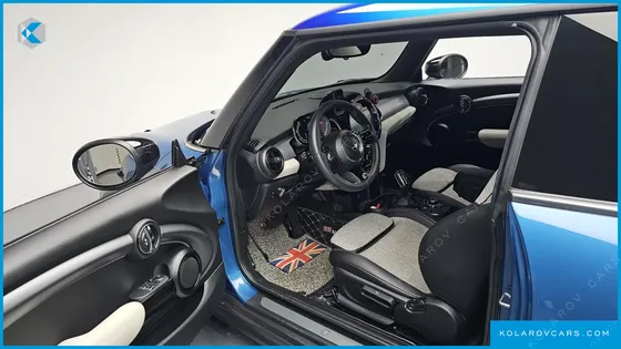 MINI COOPER GEN ZE EDITION