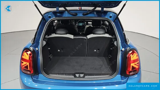 MINI COOPER GEN ZE EDITION