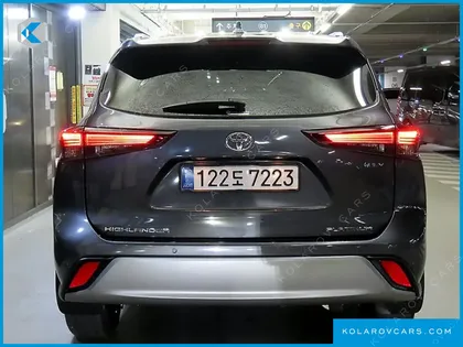 TOYOTA HIGHLANDER 2.5 4WD PLATIMUM