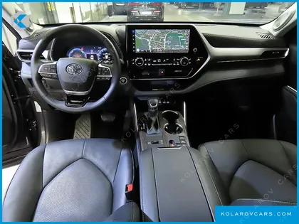 TOYOTA HIGHLANDER 2.5 4WD PLATIMUM