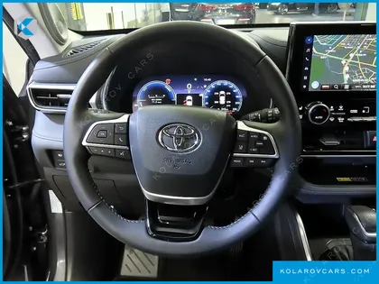 TOYOTA HIGHLANDER 2.5 4WD PLATIMUM