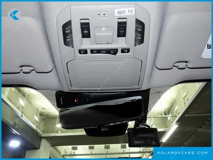 TOYOTA HIGHLANDER 2.5 4WD PLATIMUM