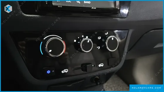 XINYUAN E-T VAN 4 SEATER
