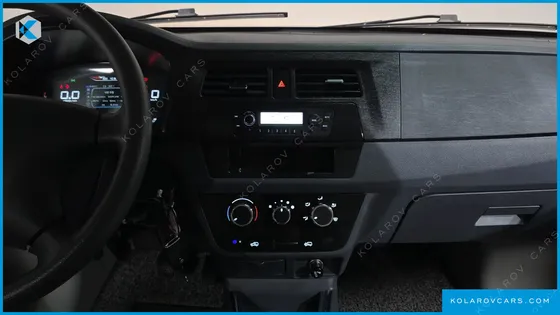 XINYUAN E-T VAN 4 SEATER