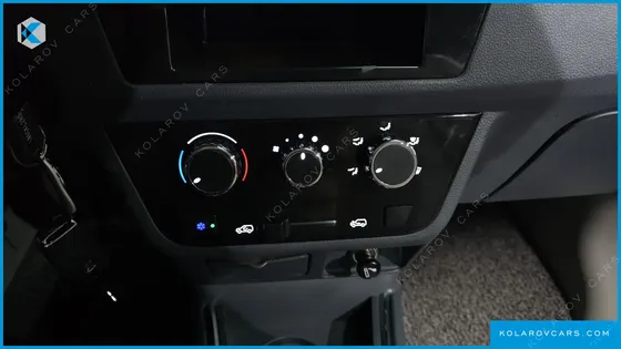 XINYUAN E-T VAN 4 SEATER
