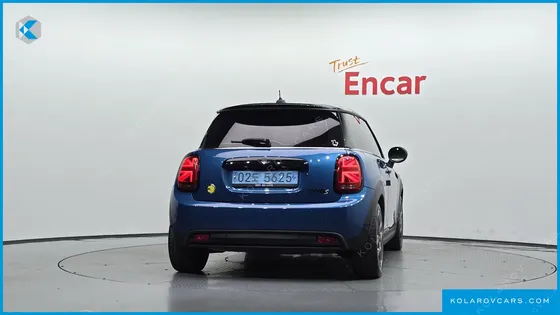 MINI COOPER GEN ZE EDITION