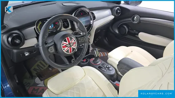 MINI COOPER GEN ZE EDITION