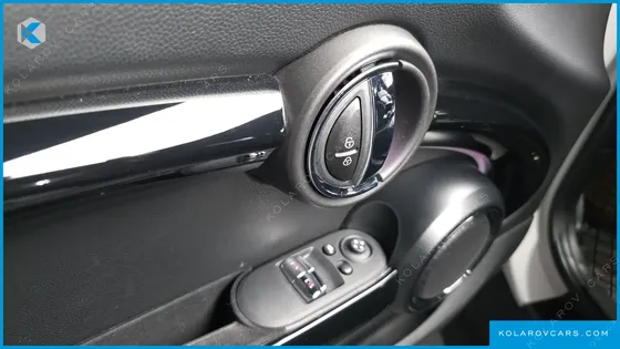 MINI COOPER SE ELECTRIC