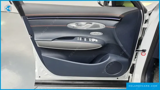 GENESIS GV70 2.5T GASOLINE 2WD